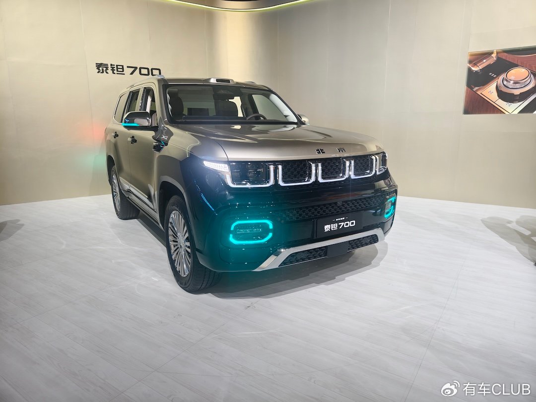 续航可达1340km 配备乾崑ADS 5 泰钽700预售价29.98万起