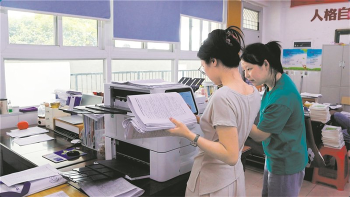 智能技术为教师“松绑”